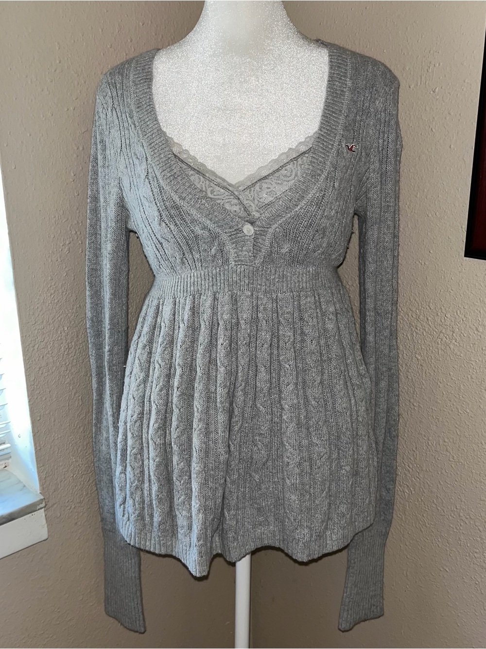 Vintage Y2K Hollister 2000s Cable Knit V Neck Babydoll Sweater Top